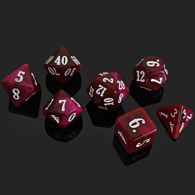 7 piezas de dados poliédricos  - Board Game Font reseña y precio